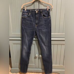 Zara Sculpt high waisted jeans. Lightly worn.